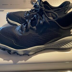 Under Armour Black and White Athletic Shoes